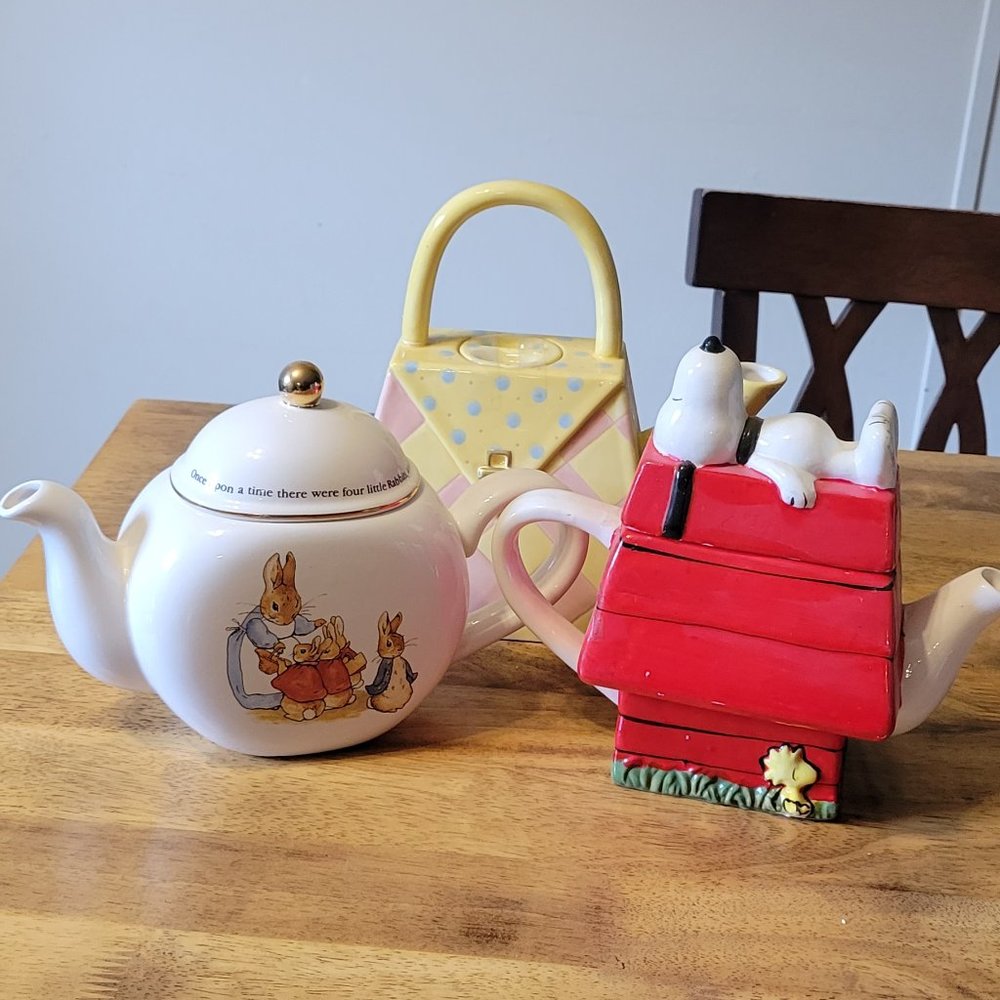 3 Tea Pots